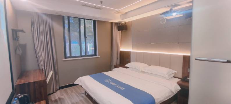 如家华驿精选酒店(南京莫愁湖公园大士茶亭地铁站店)图片