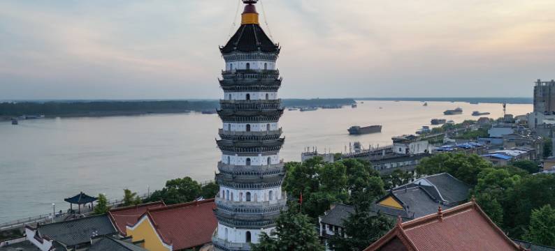 黄梅MUSE酒店(安庆高铁站店)图片