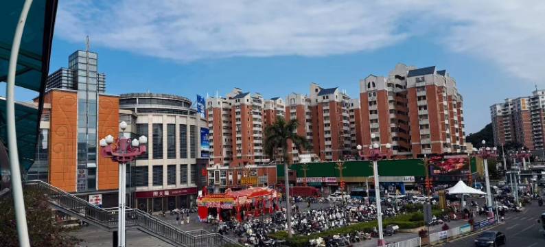 虹羽公寓(凤岗沃尔玛购物广场店)图片