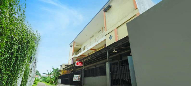 Hotel O near City of Tomorrow Mall formerly Banuwa Residence图片