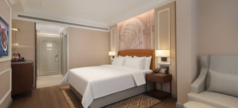 维也纳国际酒店(洛阳洛邑古城应天门店)图片