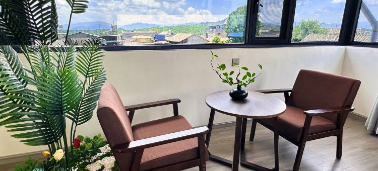 北爱沈冰府民宿(和顺古镇店)图片