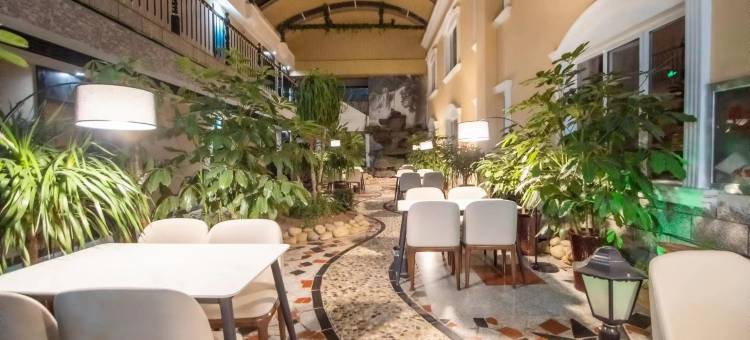 包头楼外楼智雅酒店(白云区稀土广场店)图片