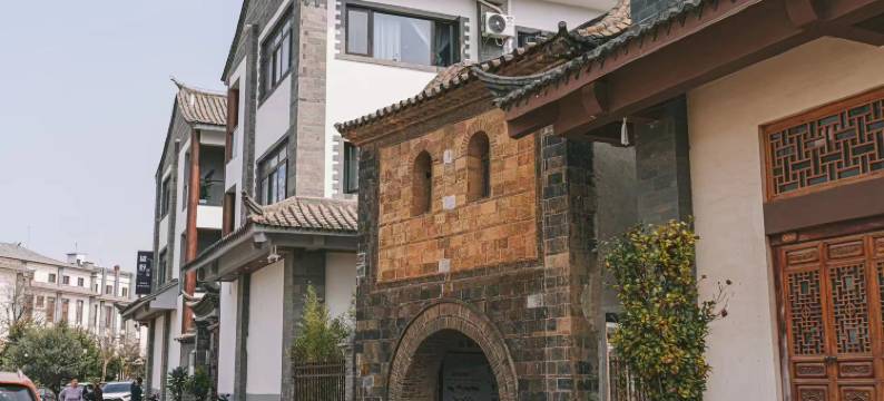 望舒民宿(建水古城朝阳楼店)图片