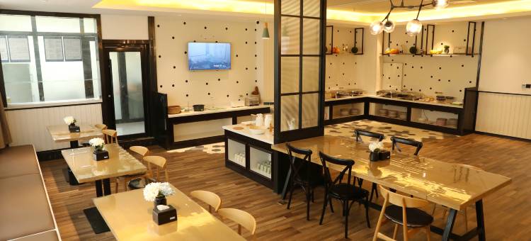 银座精宿酒店(菏泽曹县青岛南路财富城店)图片