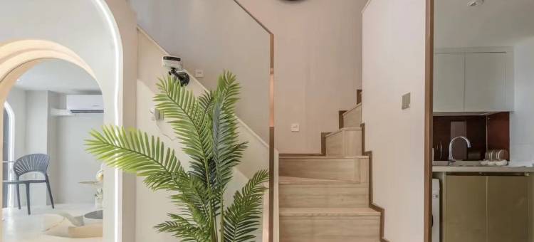 菲悦·轻奢Loft公寓(龙湖天街李巷地铁站店)图片