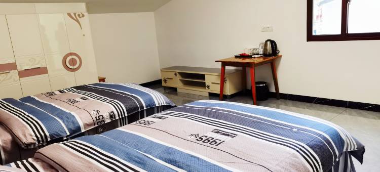 高铁驿站(神农架站店)图片