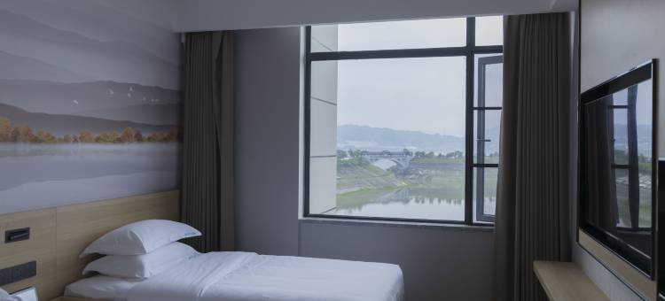 听浪轩江景酒店(三峡移民博物馆店)图片