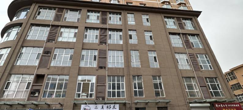 非凡电竞民宿(衡水火车站店)图片