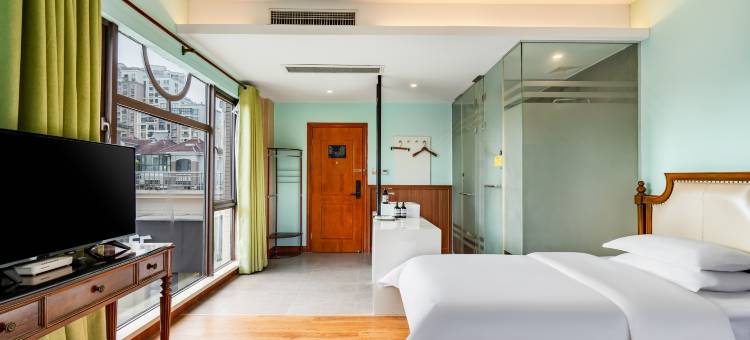 艺龙安云酒店(苏州国际博览中心美式店)图片