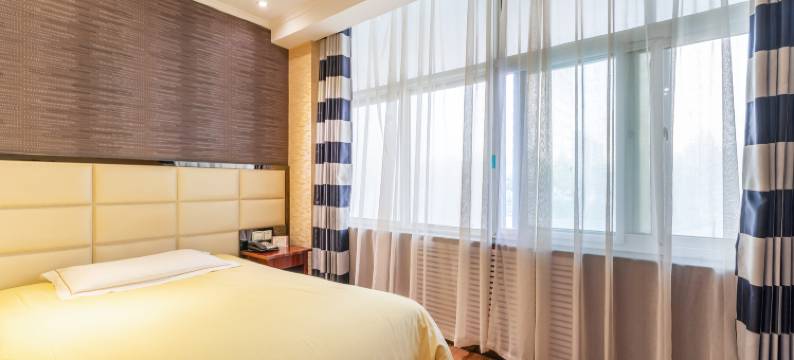 济宁盛源商务酒店(济宁火车站火炬路店)图片