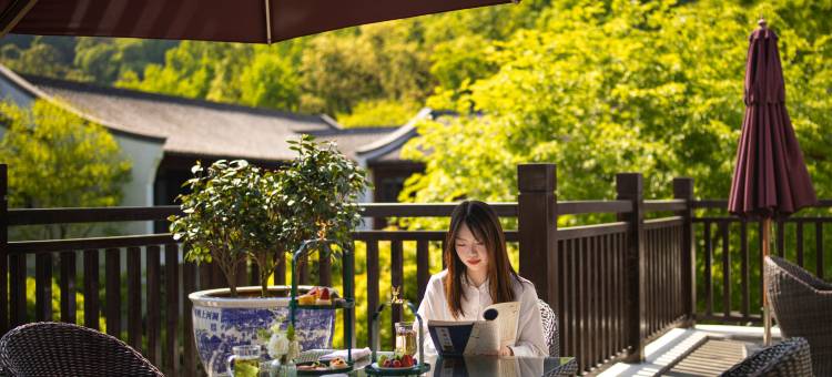 杭州西湖雅谷泉山庄图片