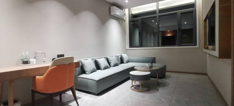 铂尔曼宾馆(鄂伦春旗大杨树站店)图片