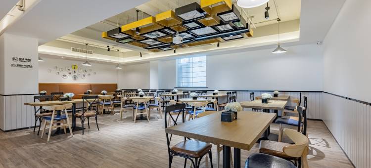 银座精宿酒店(济南泺源大街泉城广场宽厚里店)图片