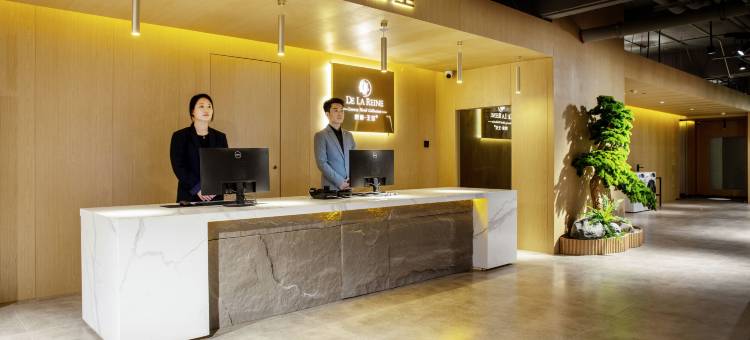 微丽王室(广州花都广场曙光路店)图片