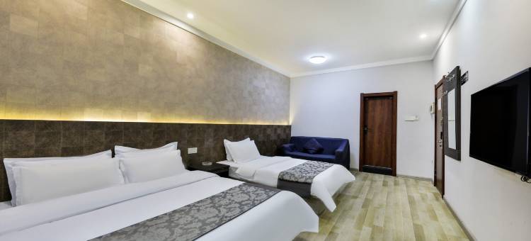 派柏云酒店(沈阳202医院南市场地铁站店)图片