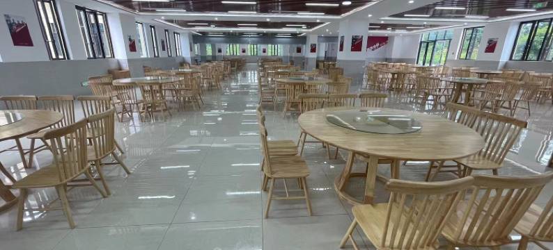 垫江淬火营地图片