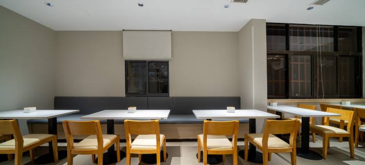 新途电竞酒店(温州双屿客运中心店)图片