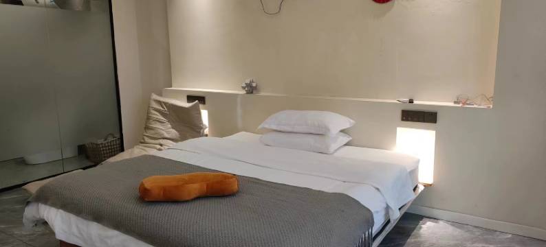 广安云端民宿(加德天街店)图片