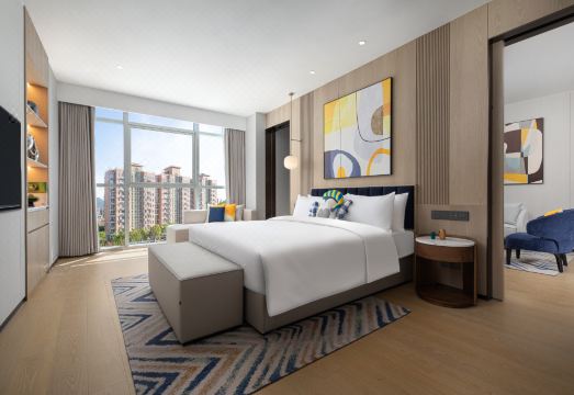 voco Lianyungang Haizhou Bay Hotel Overview