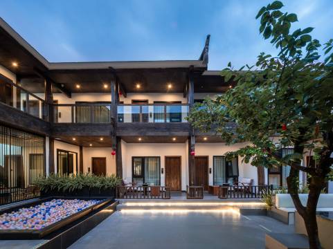 隐间·设计师私人度假庭院(丽江古城店)