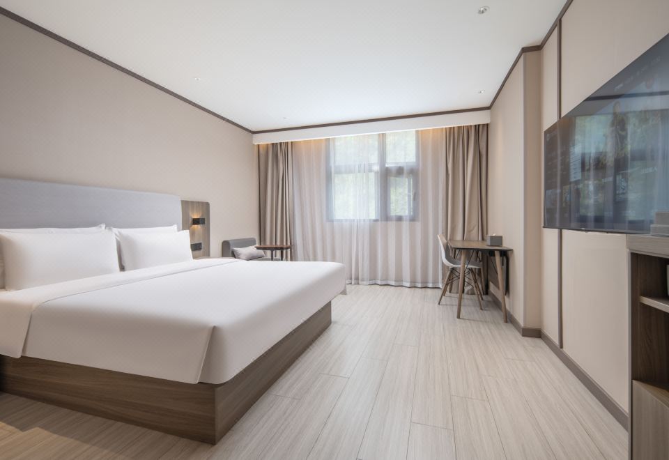  Hotel Overview