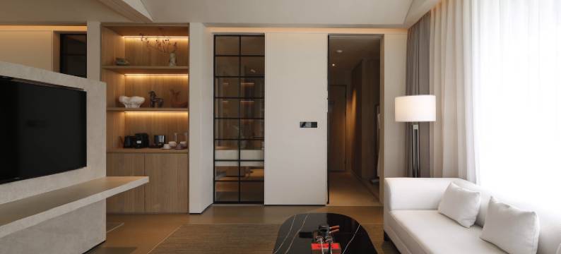 千里走单骑·甘露山民宿(武汉甘露山文创城店)图片