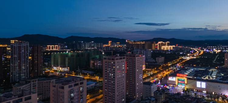 娅舍酒店(曲靖外滩万达店)图片