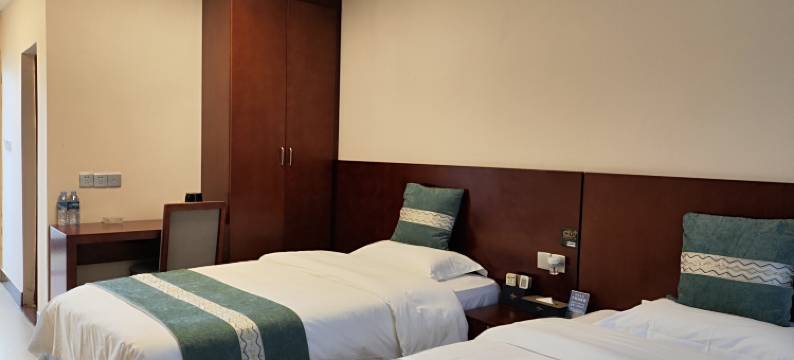 小布训练营图片