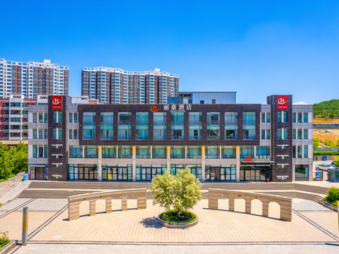西宁丽豪酒店(湟中鲁沙尔店)