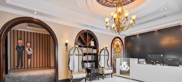 白玉兰酒店(如皋大润发店)图片