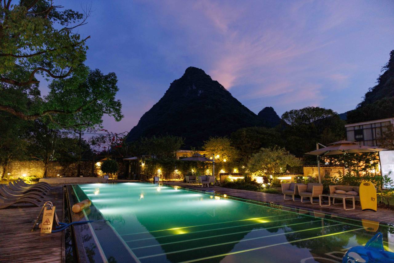 清远二十一度·峰林汤泉秘境山居图片