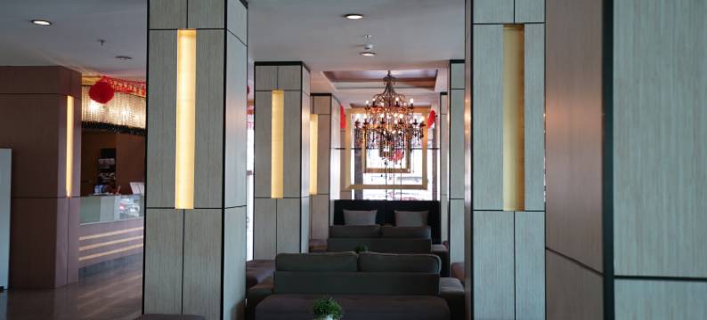 曼谷斯纳卡林春天酒店(The Spring Srinakarin Hotel)图片