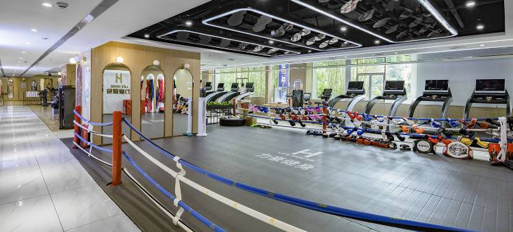 东莞欧亚国际酒店(常平高铁站店)图片