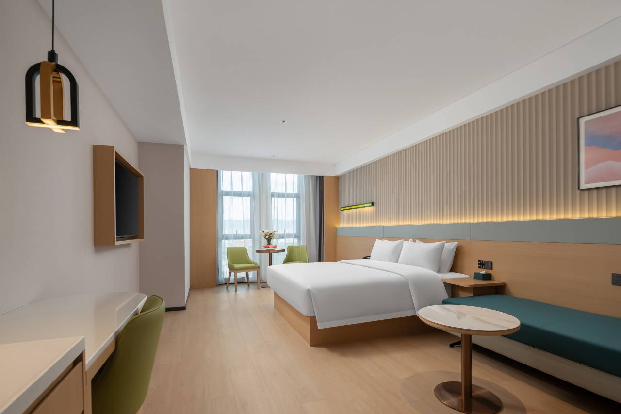 IU酒店(重庆龙兴理工大学两江校区店)