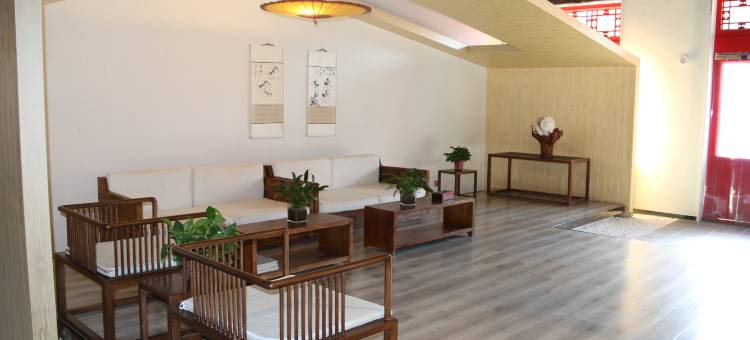 古城印象皇宫酒店(蓟州北站洲河湾广场店)图片