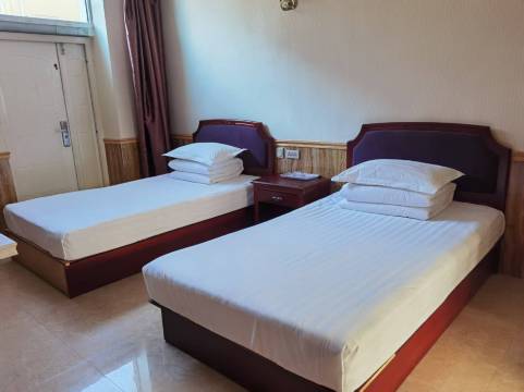 库伦旗桃园宾馆