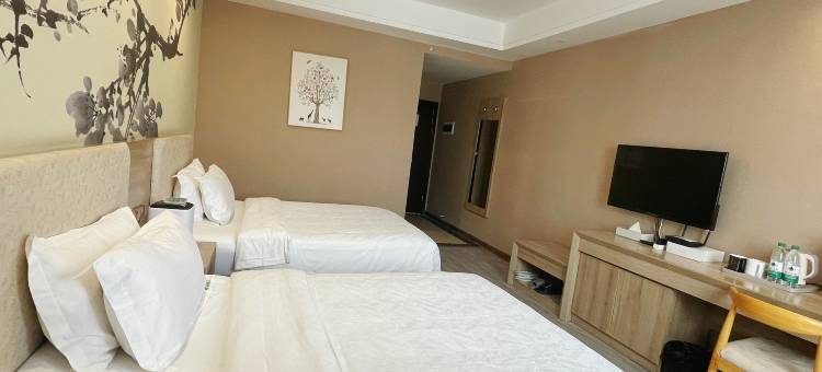 格林豪泰(八宿然乌湖风景区店)图片