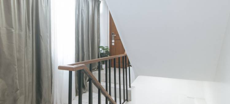 GREN PLACE near Baclaran Airport Road by RedDoorz图片