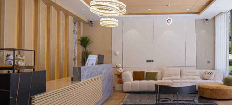 尘上·梅里酒店(飞来寺观景台店)图片