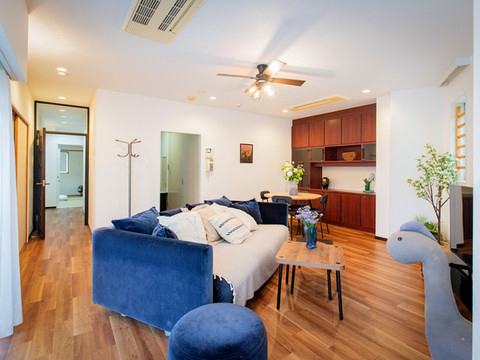 新宿城景复式公寓 · 琢居