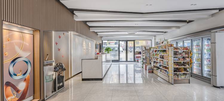 如家UP华驿精选酒店(广州白云火车站石井地铁站店)图片