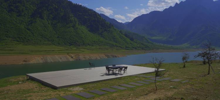 冶勒湖科考酒店图片