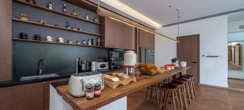 中卫可可花园•Vacilando设计师度假湖景酒店(沙坡头区店)图片