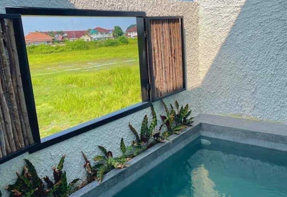 R Resident Resort Hotel Overview