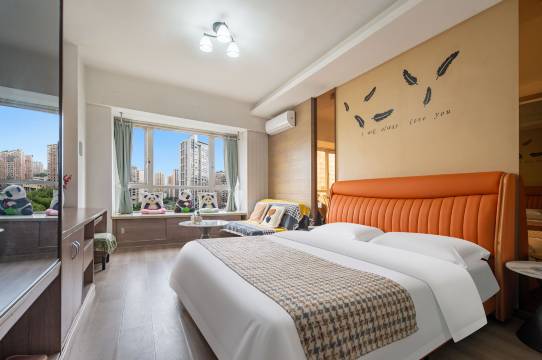 成都清风小筑酒店(宽窄巷子人民公园地铁站店)