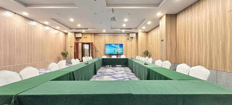 HaveANiceDay丨欢漫影音City·View轻居酒店(十堰五堰步行街店)图片