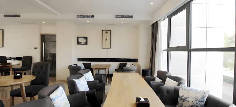 天台花园精品酒店(桐乡传媒学院店)图片