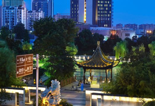 和颐酒店·体验店（扬州琼花大厦古运河东关街店）外景图