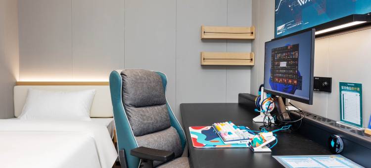 网鱼电竞酒店(上海金沙江路真北路地铁站店)图片